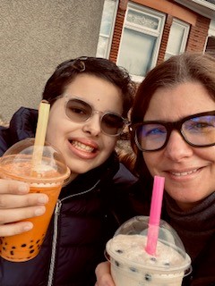 Sofi and mom Christmas 2021